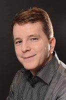 profil-und-bewerbungsfoto-milorad-stojanovic-1 profil-und-bewerbungsfoto-milorad-stojanovic-1